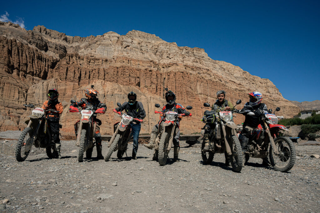 motor ride in mustang